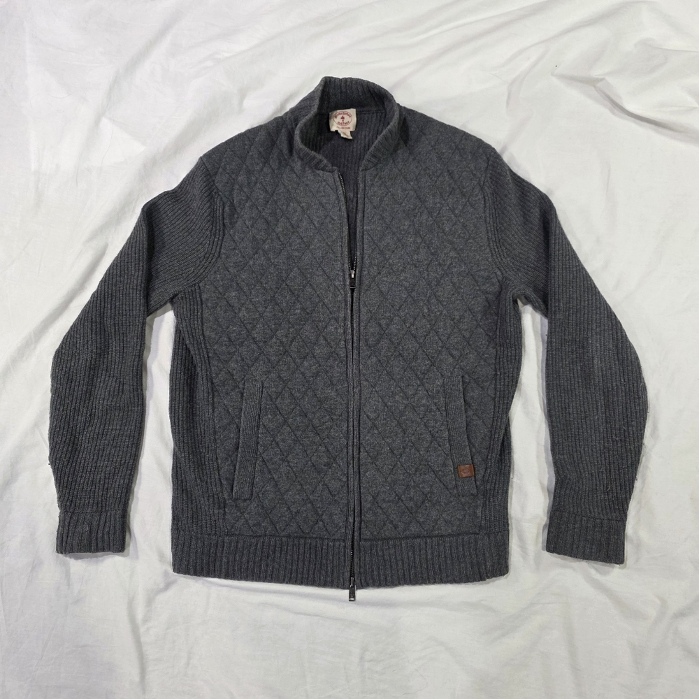 Brooks Brothers Red Fleece Gray Merino Wool Blend Quilted Cardigan Sweater. M